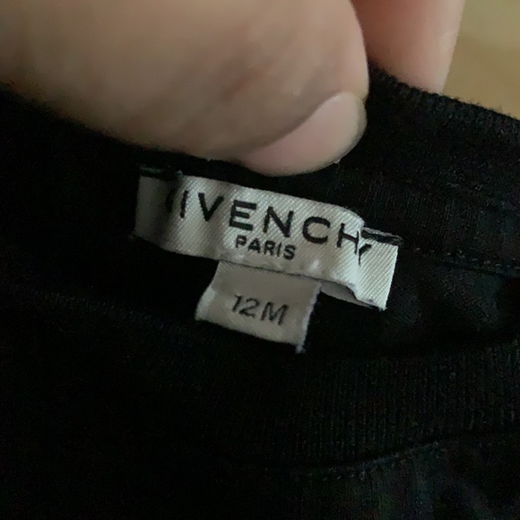 Baby Givenchy Tshirt - - Picture 2 of 3